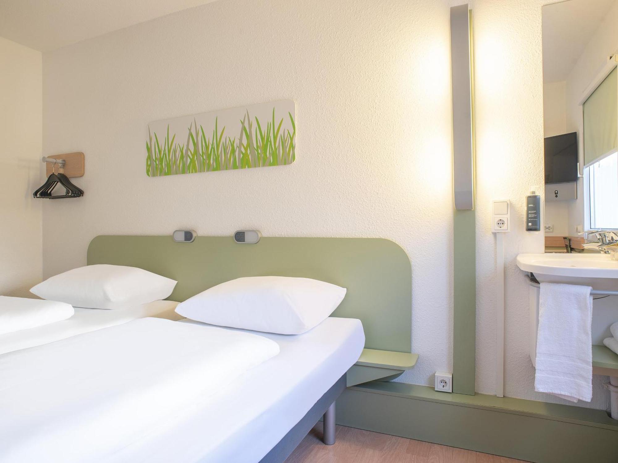 B&B Hotel Leipzig-Schoenefeld Eksteriør bilde